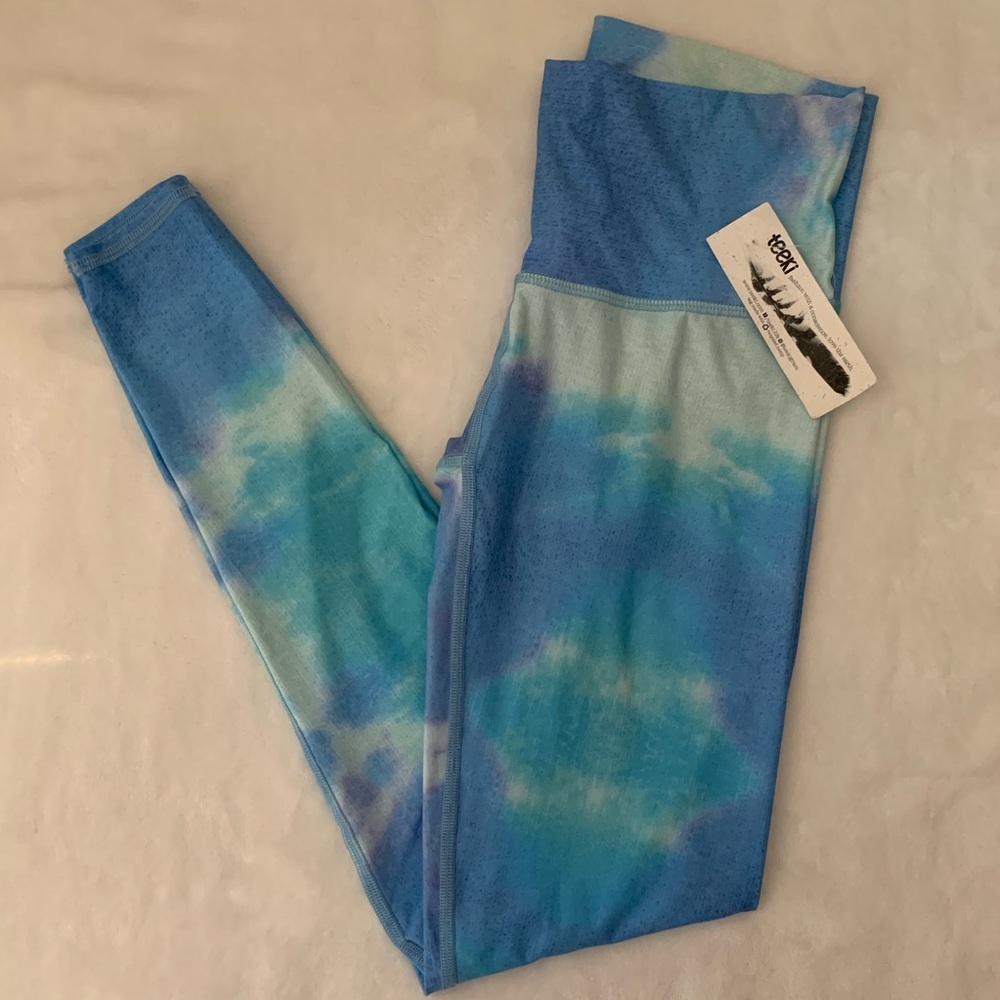 Teeki Hot Pant Leggings💙